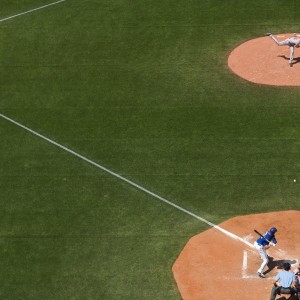 kaiyun登录-绿茵场上的双重奏鸣，申花绽放与C罗无解，终场拥抱诉说一切，双星交响，绿茵终章一抱倾城