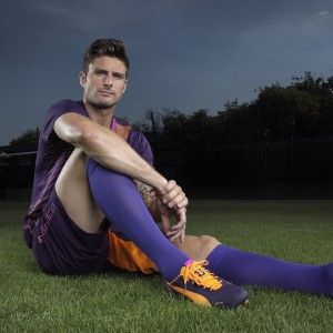 开云官网-跨越国界的声浪，当孙兴慜打破进球荒，申花球迷为何高唱？跨越国界的声浪，孙兴慜破荒，为何响彻申花球迷的歌声？