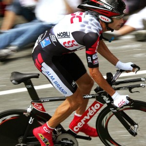 kaiyun登录-声浪，从上海滩的怒吼到巴黎街头的合唱，声浪的共鸣，从上海滩到巴黎街头